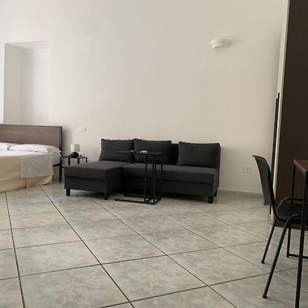 La Via Maestra Hotel Brindisi Bagian luar foto
